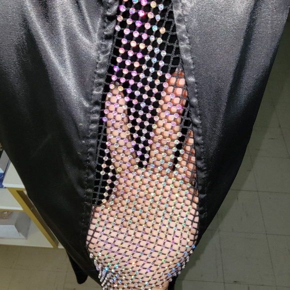 High Slit Gown - Picture 4 of 4